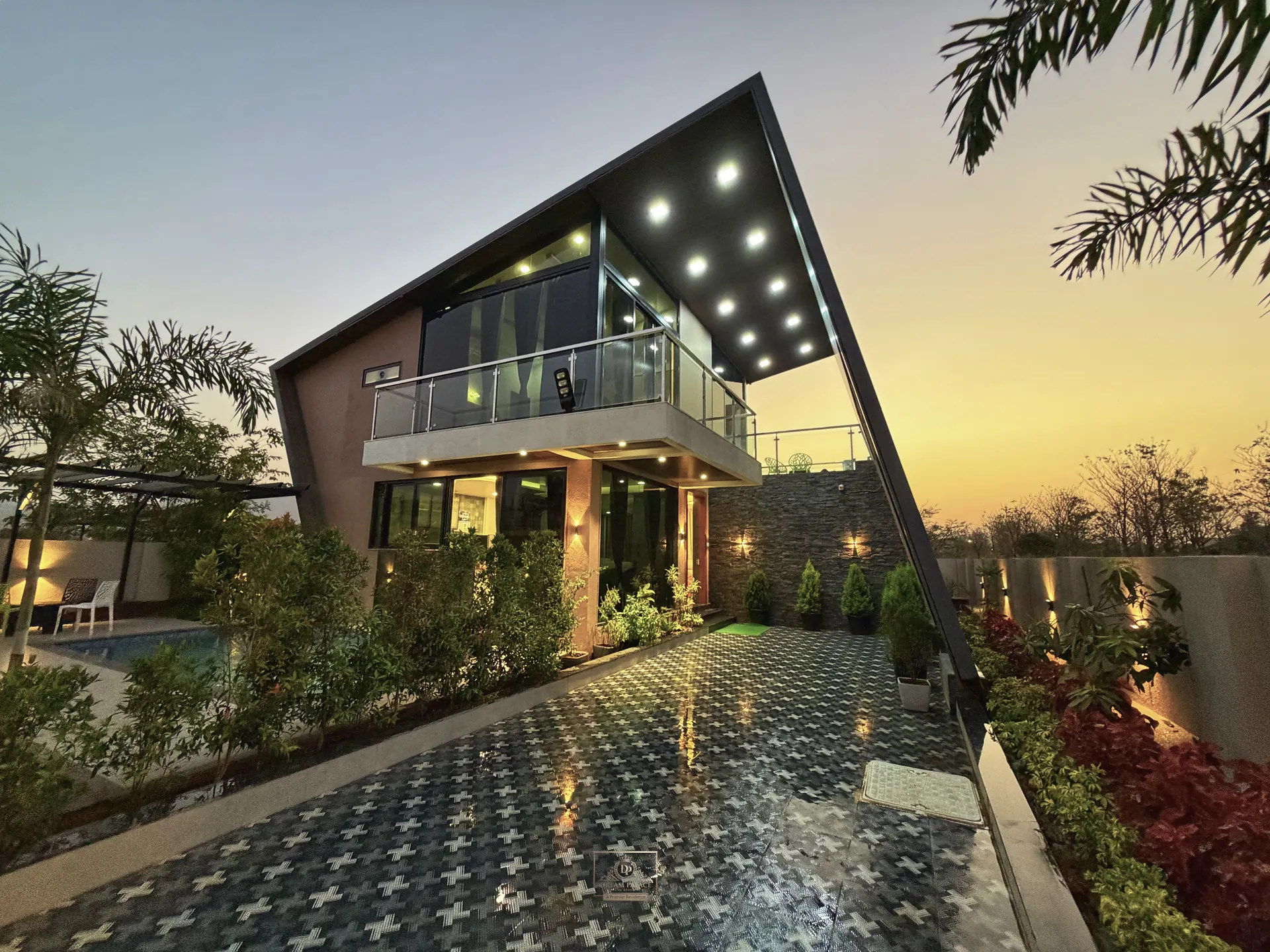 Luxury private pool villa in Lonavala by Stay Willas