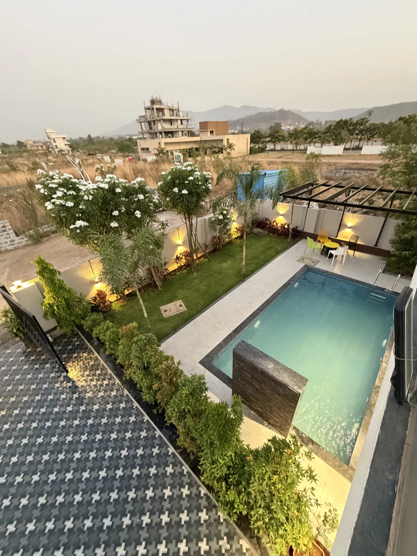 Why In-Villa Dining & Private Chefs Are Redefining Luxury Staycations in Lonavala